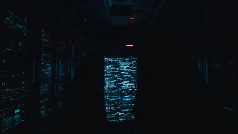 Un sótano digital, decadencia y misterio